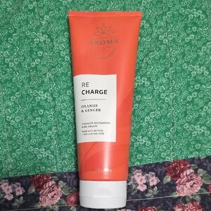 Bath And Body Works Aroma Re-Charge Orange & Ginger Hydration Cream